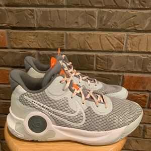 Nike KD Trey 5 IX Pure Platinum Basketball Shoes Size 9 White, Grey. Orange,Plat